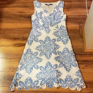 Eva Franco Scallop Neck Lace Dress Sz 6